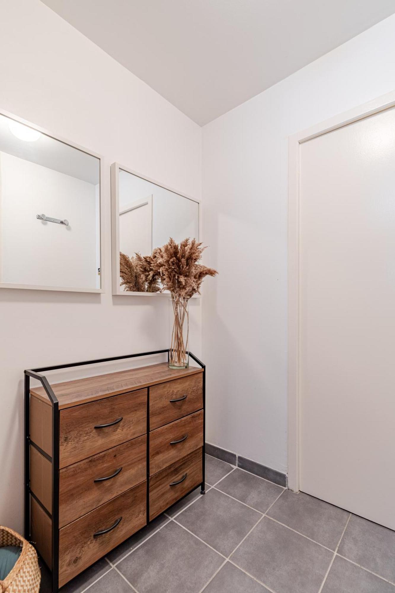 M1 Sweet Homes Angouleme L Secteur Centre Ville Remparts L Maison 1 Piece Avec Garage Prive - Animaux Acceptes Eksteriør bilde
